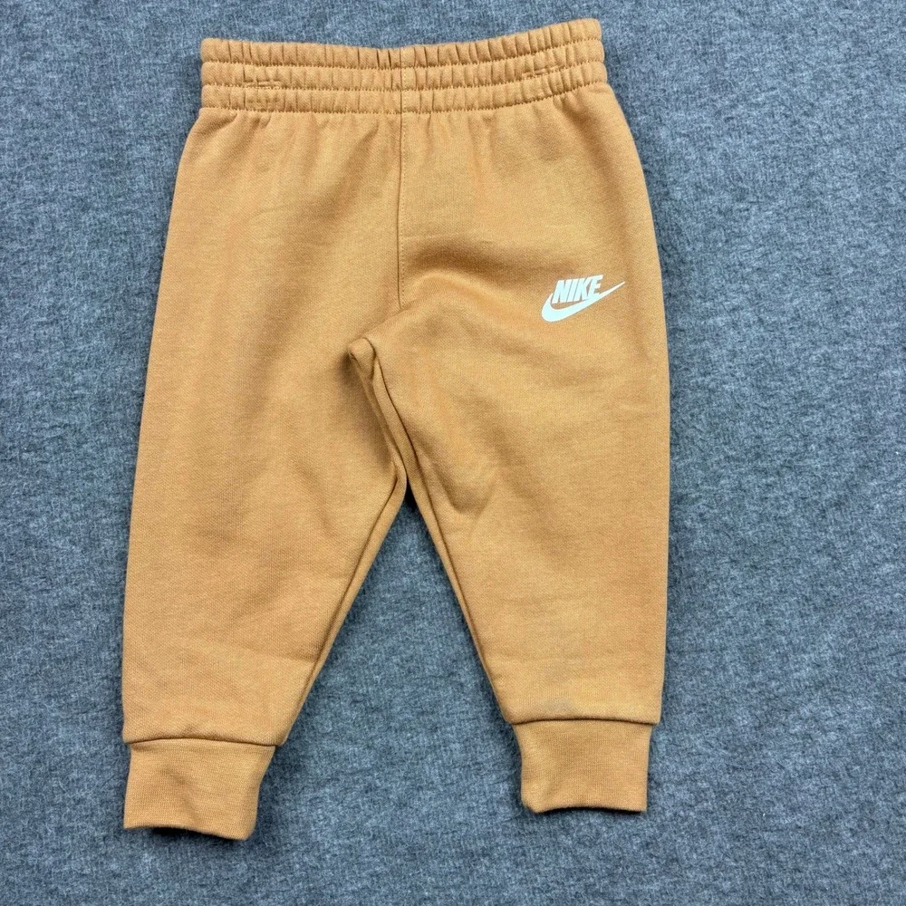 NWT Nike Toddler 2T‎ Matching Sweatshirt Jogger Set Dark Mustard Logo Play *READ - Picture 4 of 12